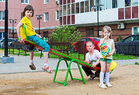 Почти 550 современных детских площадок находится на территории Одинцовского района