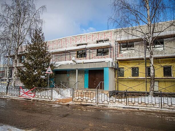 В спортшколе «Старый Городок» завершаются фасадные работы В спортшколе «Старый Городок» завершаются фасадные работы